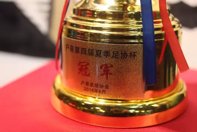 开拓者季前赛战胜雄狮 杨瀚森表现出色